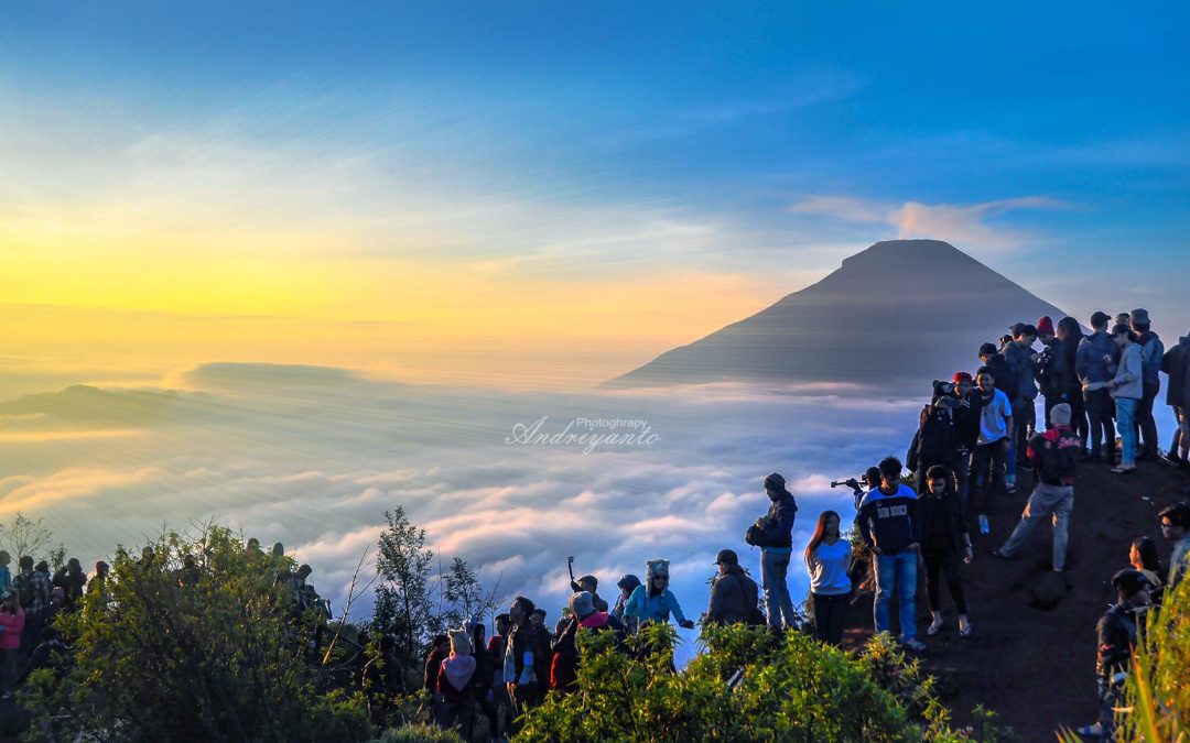 Wisata Alam Dieng: Menjelajahi Keindahan Negeri di Atas Awan