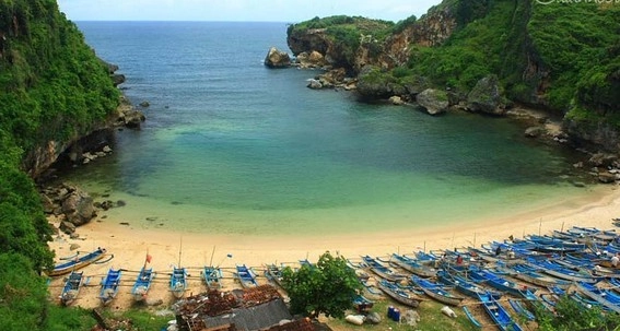 Pantai Baron